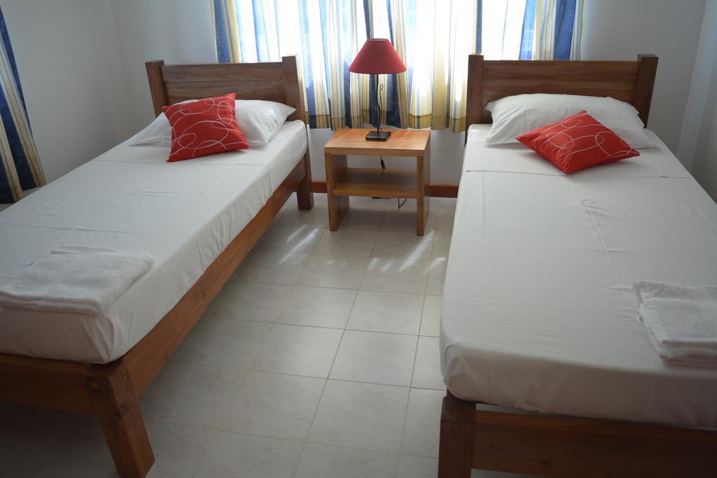 Manfiyo Guest House Anse Boileau Exteriér fotografie