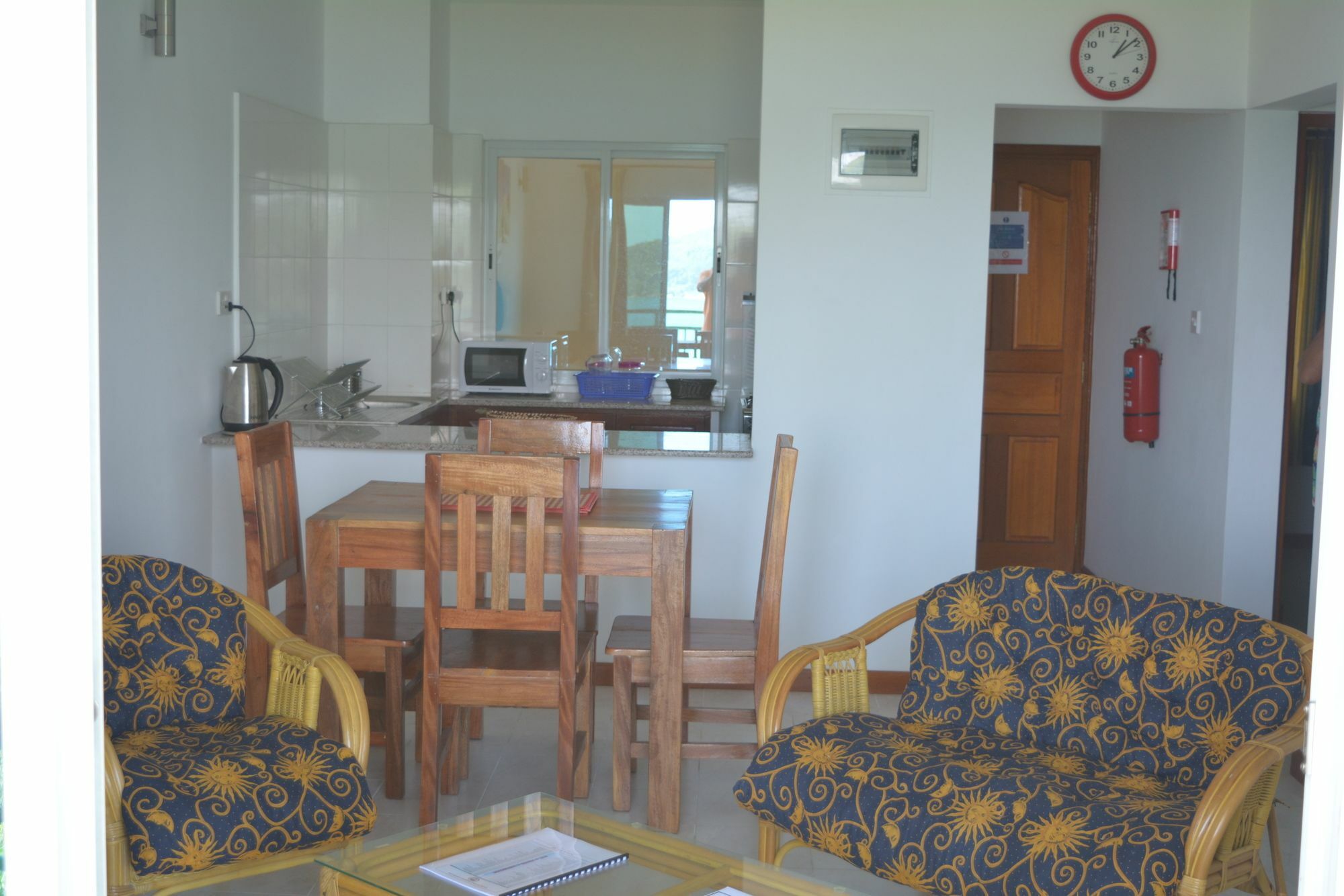 Manfiyo Guest House Anse Boileau Exteriér fotografie
